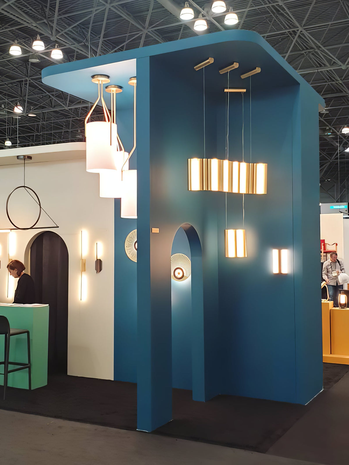 Arborescence Chandelier with Adjustable Brightness