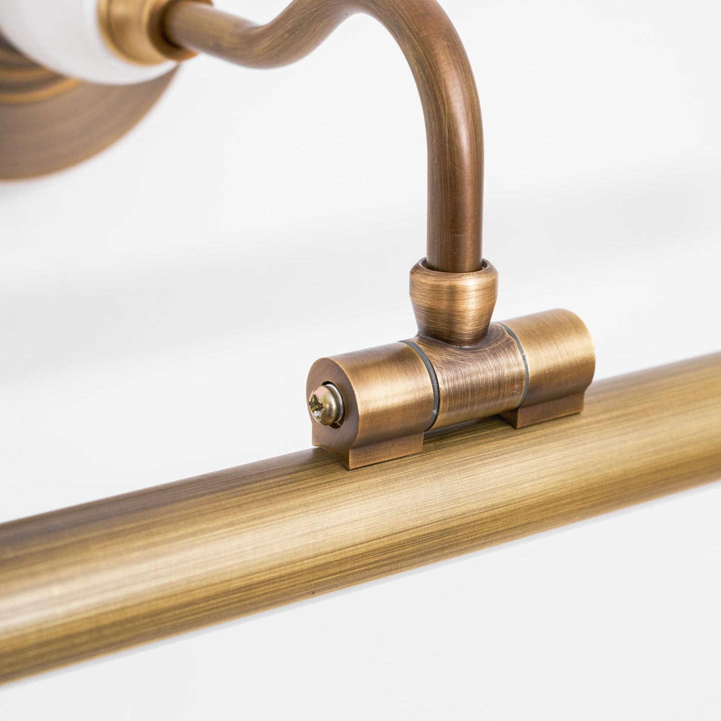 Linear Wall Light, Sleek Modern Design