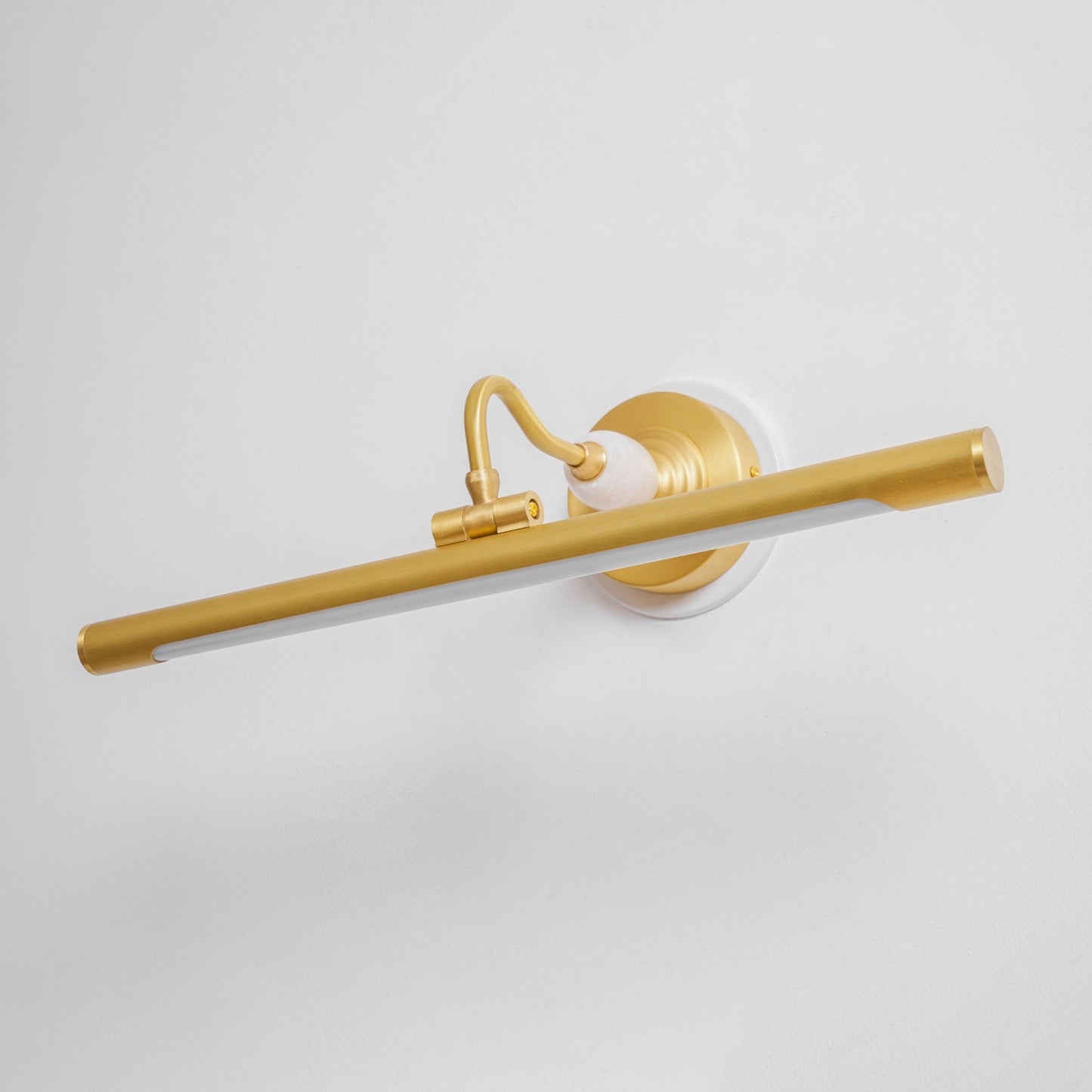 Linear Wall Light, Sleek Modern Design