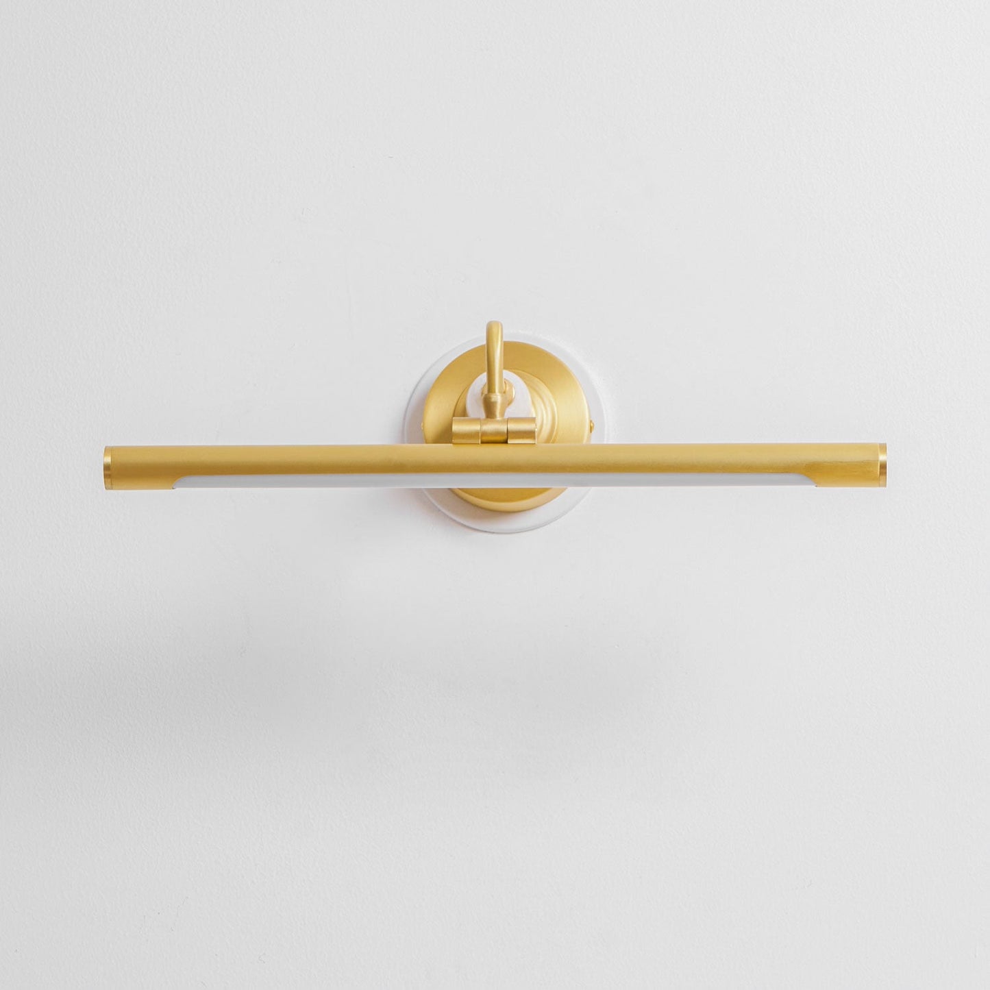 Linear Wall Light, Sleek Modern Design