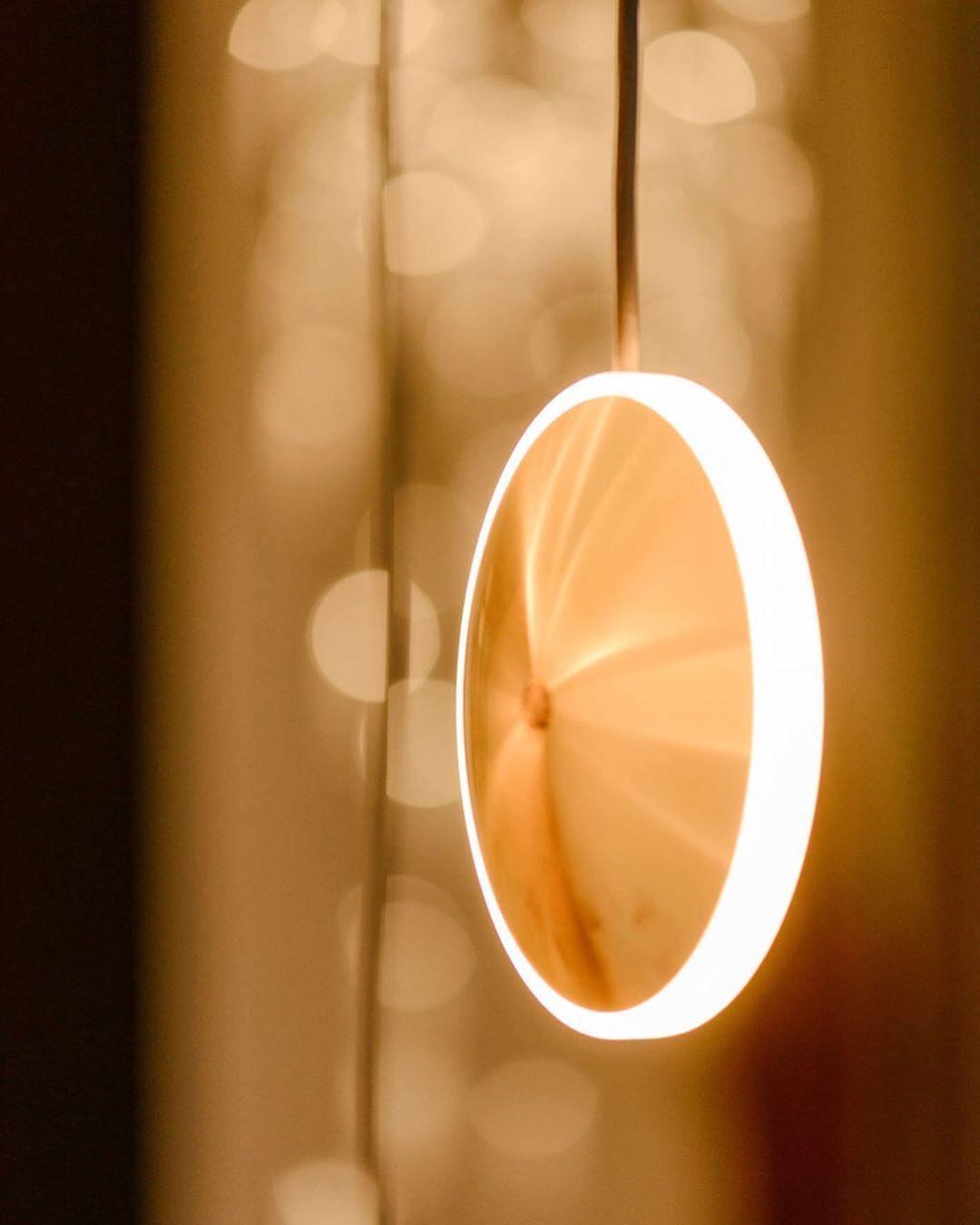 Chrona Dish Pendant Light Position 25