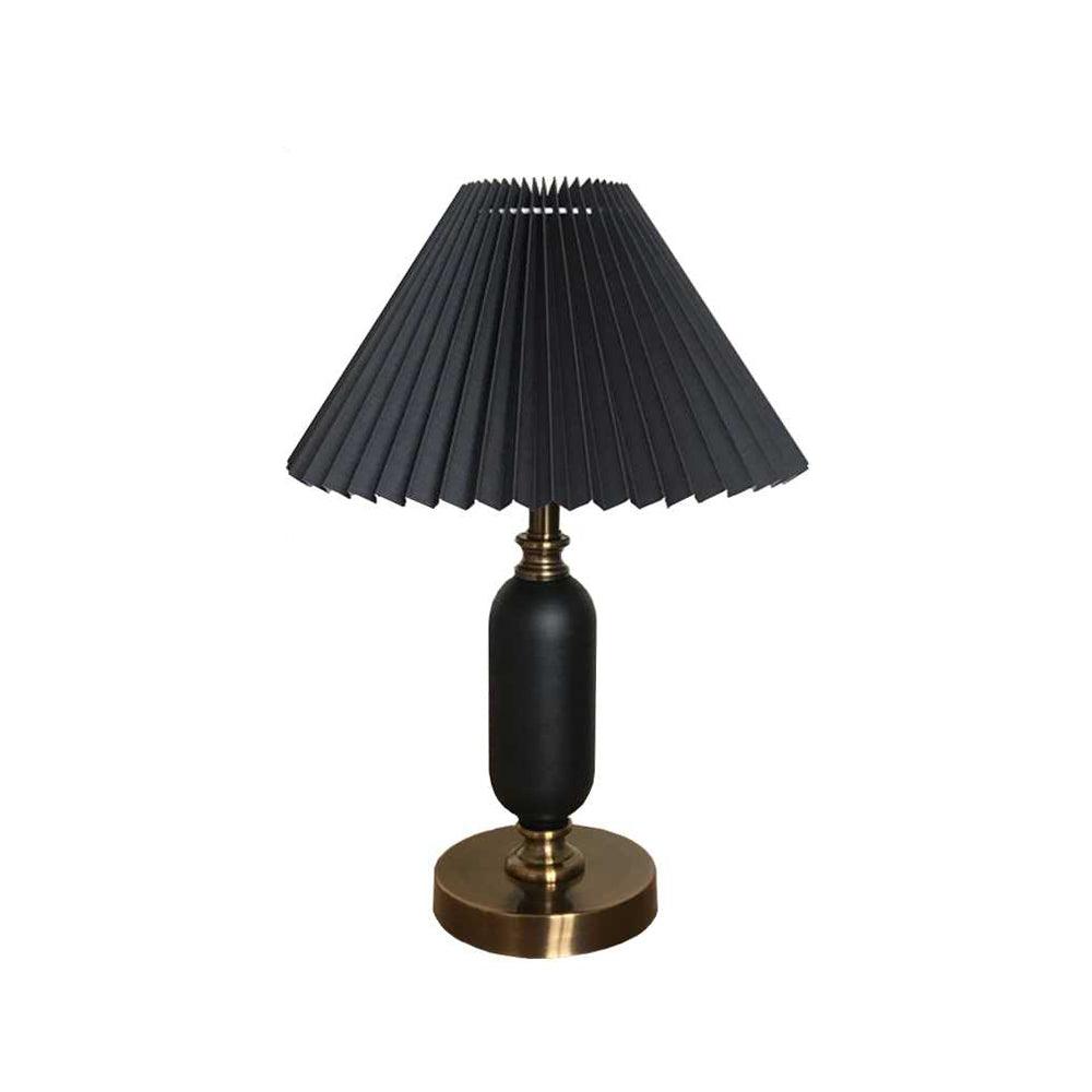 Classic Antique Table Lamp with Adjustable Brightness — front view