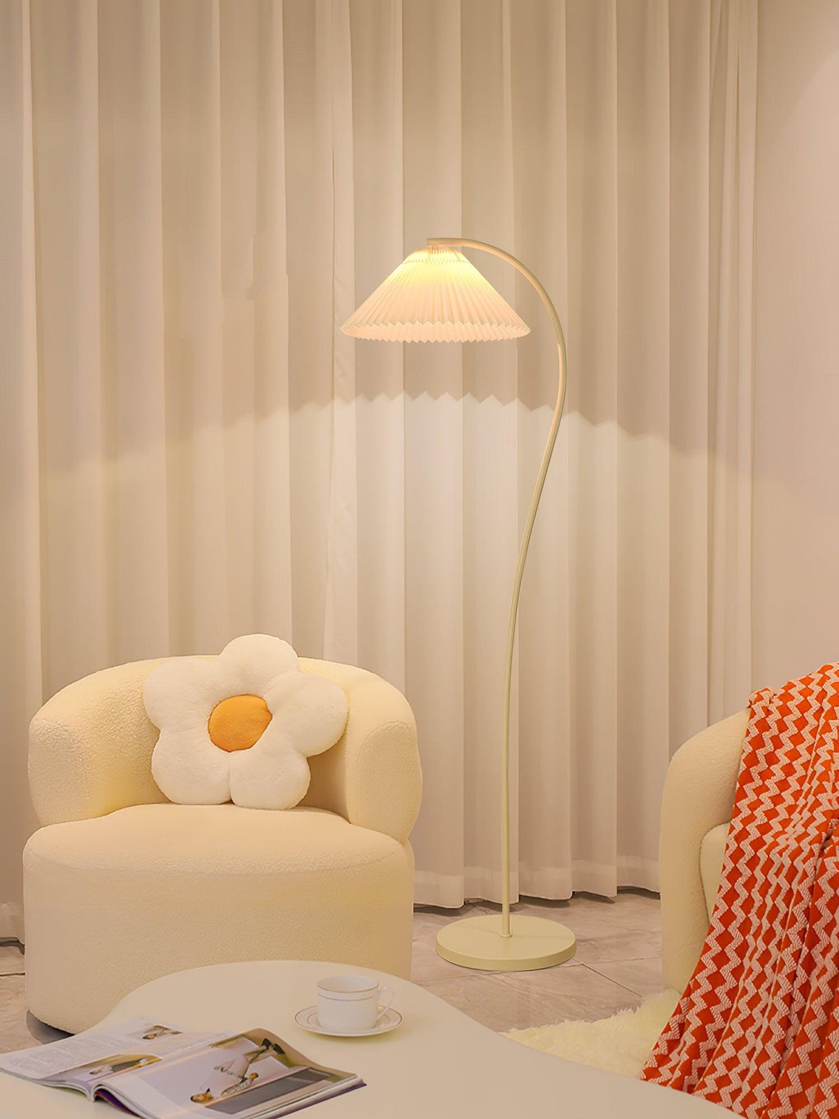 Pleated Floor Lamp with Adjustable Brightness