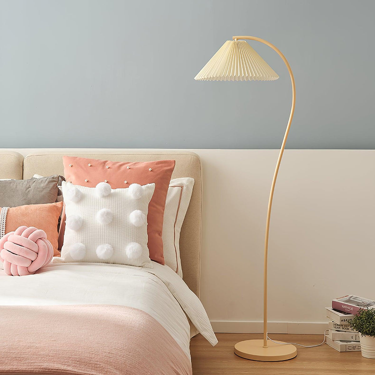 Pleated Floor Lamp with Adjustable Brightness