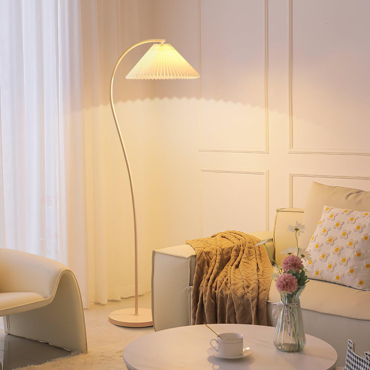 Pleated Floor Lamp with Adjustable Brightness
