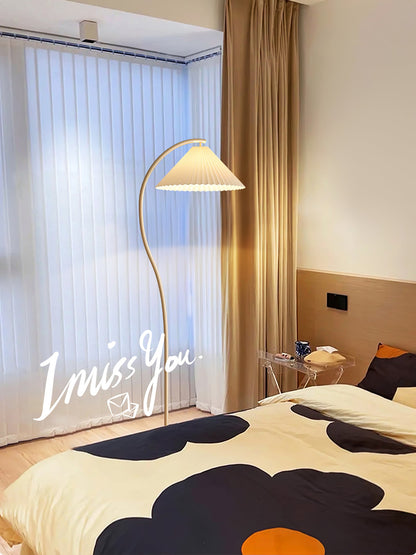 Pleated Floor Lamp with Adjustable Brightness