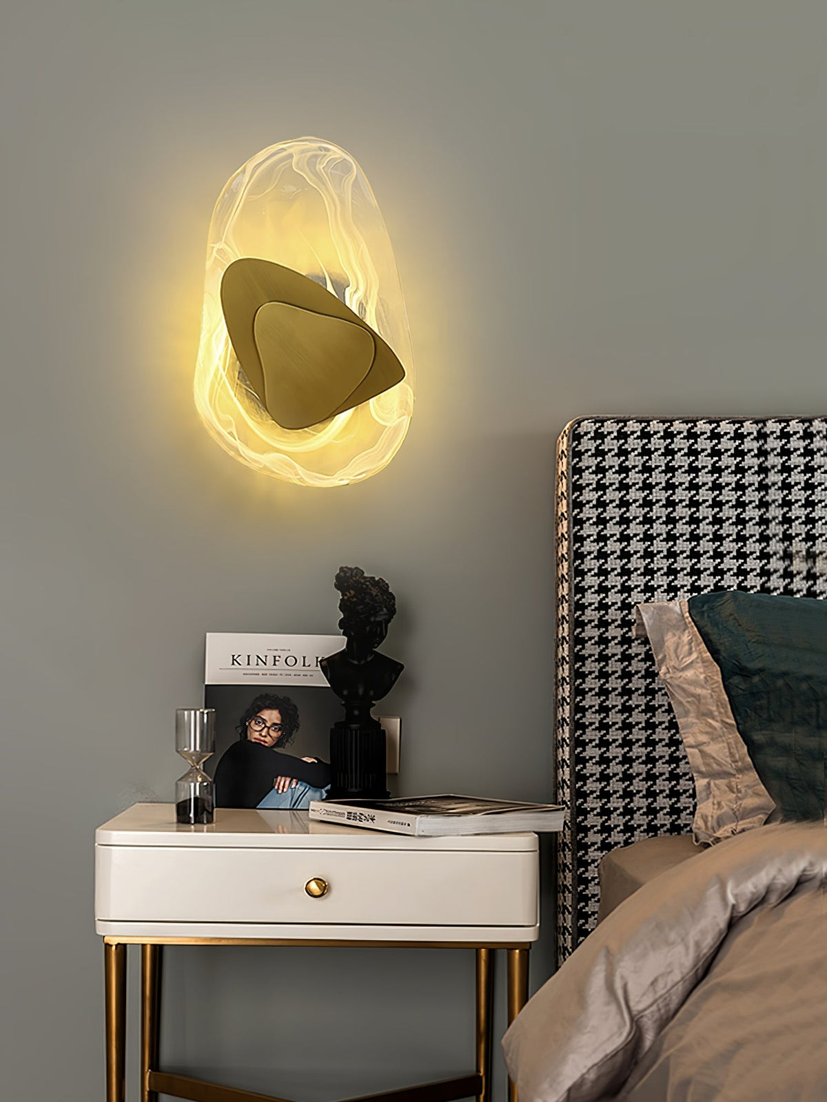 Modern Wall Lamp with Adjustable Brightness