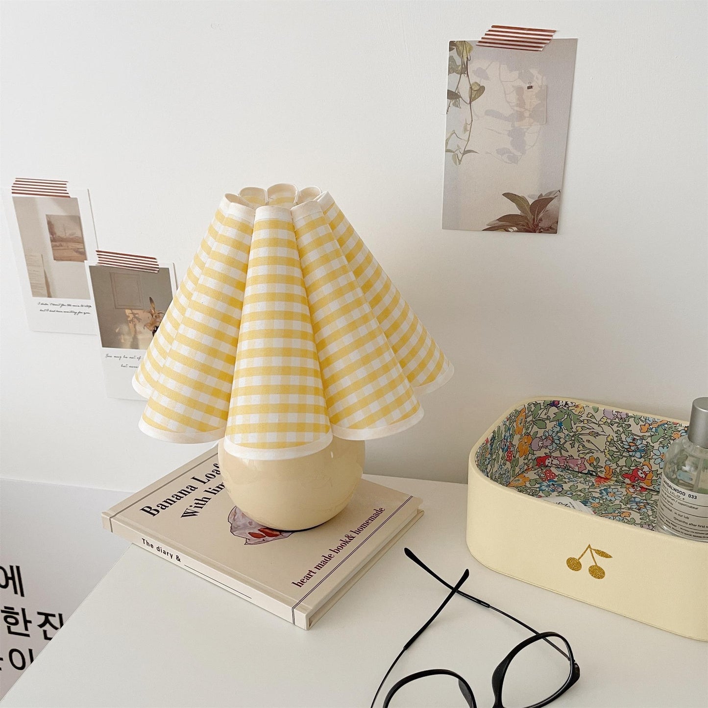 Knife Pleat Table Lamp, Soft Ambient Light