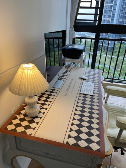 Table Lamp with Adjustable Brightness