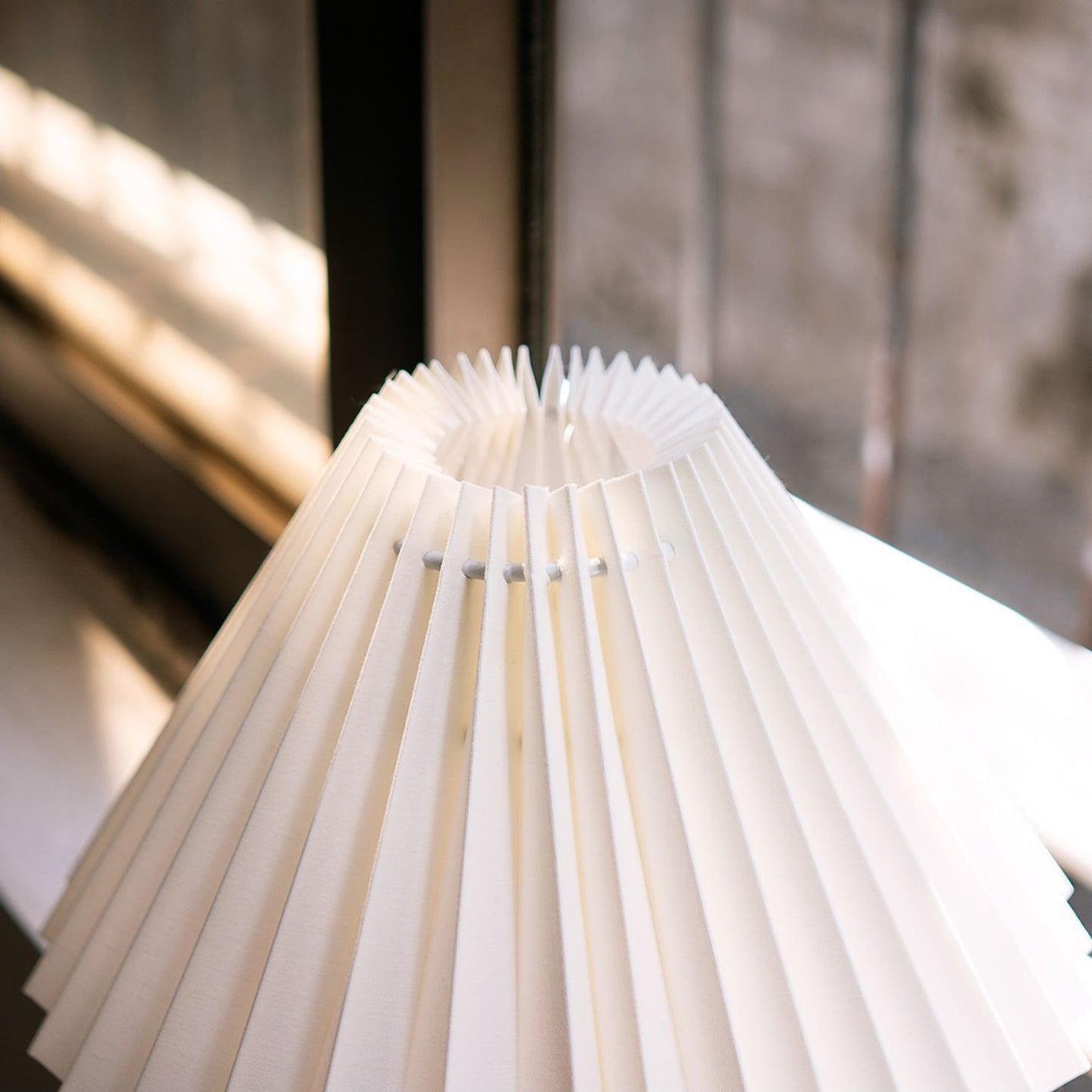 Table Lamp with Adjustable Brightness