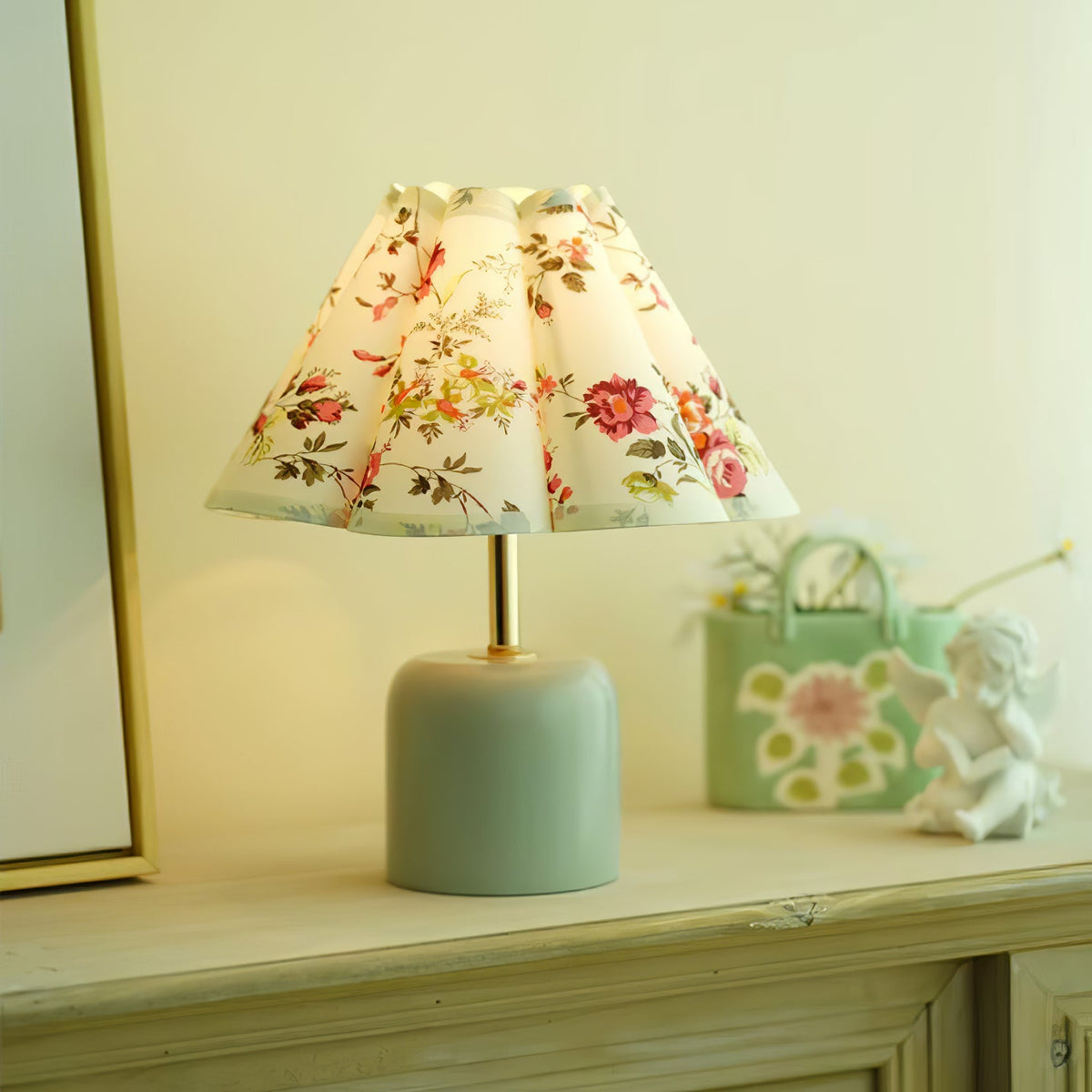 Table Lamp with Adjustable Brightness and USB Port