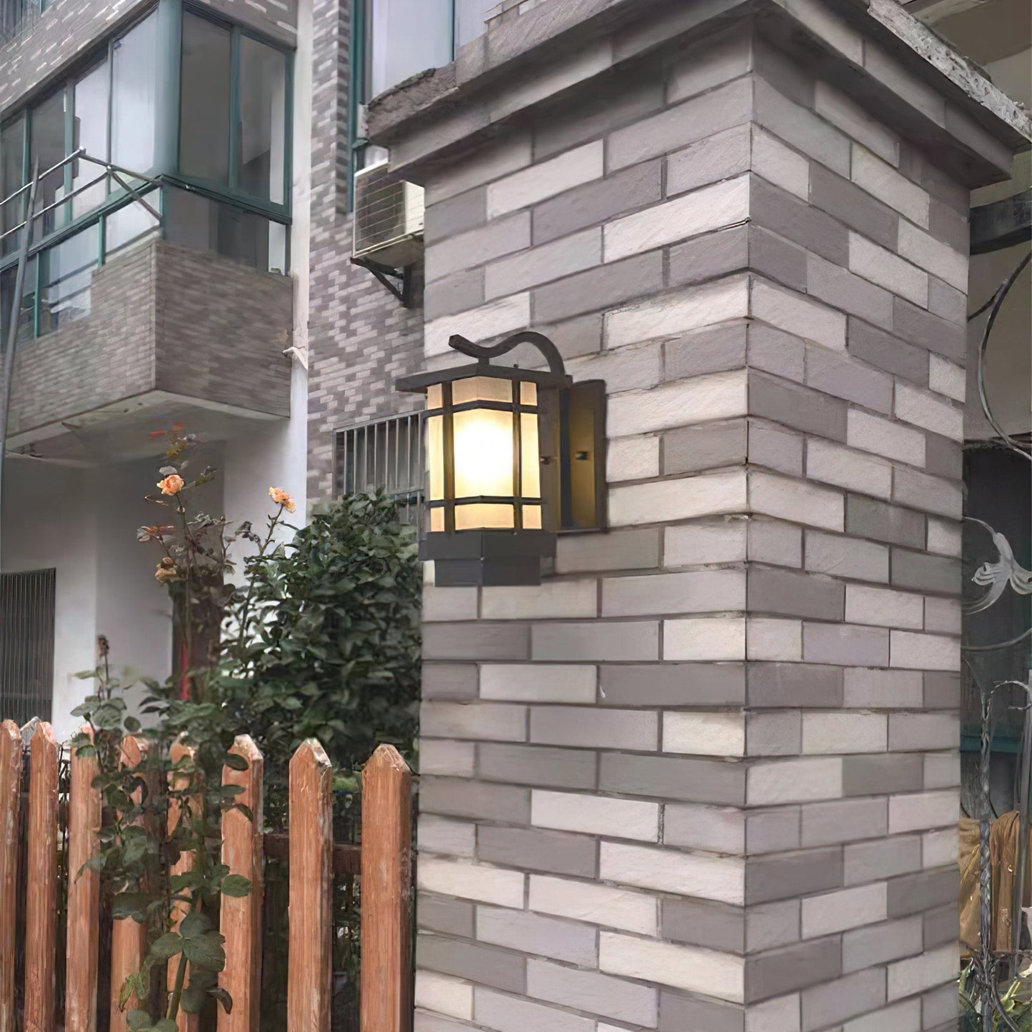 Outdoor Wall Lantern, Weather-Resistant Design