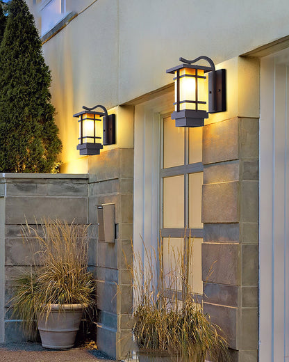Outdoor Wall Lantern, Weather-Resistant Design