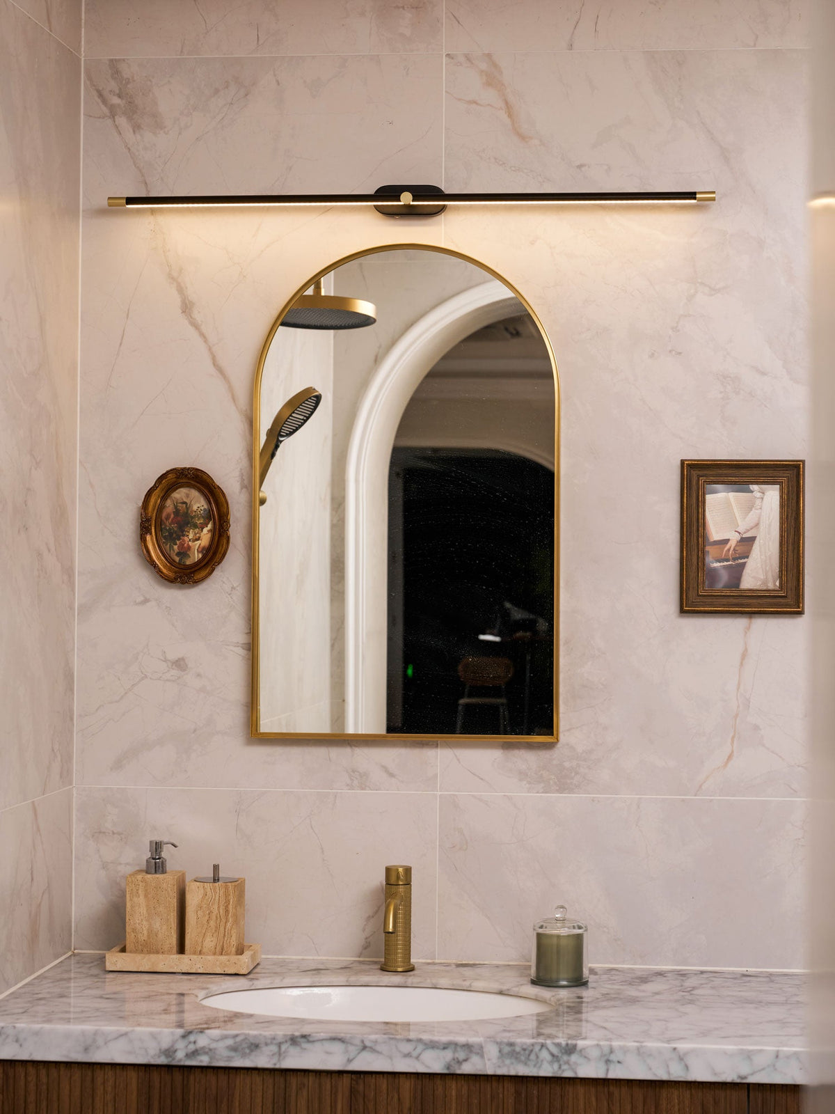 Rechargeable Wall Lamp with Timer Function