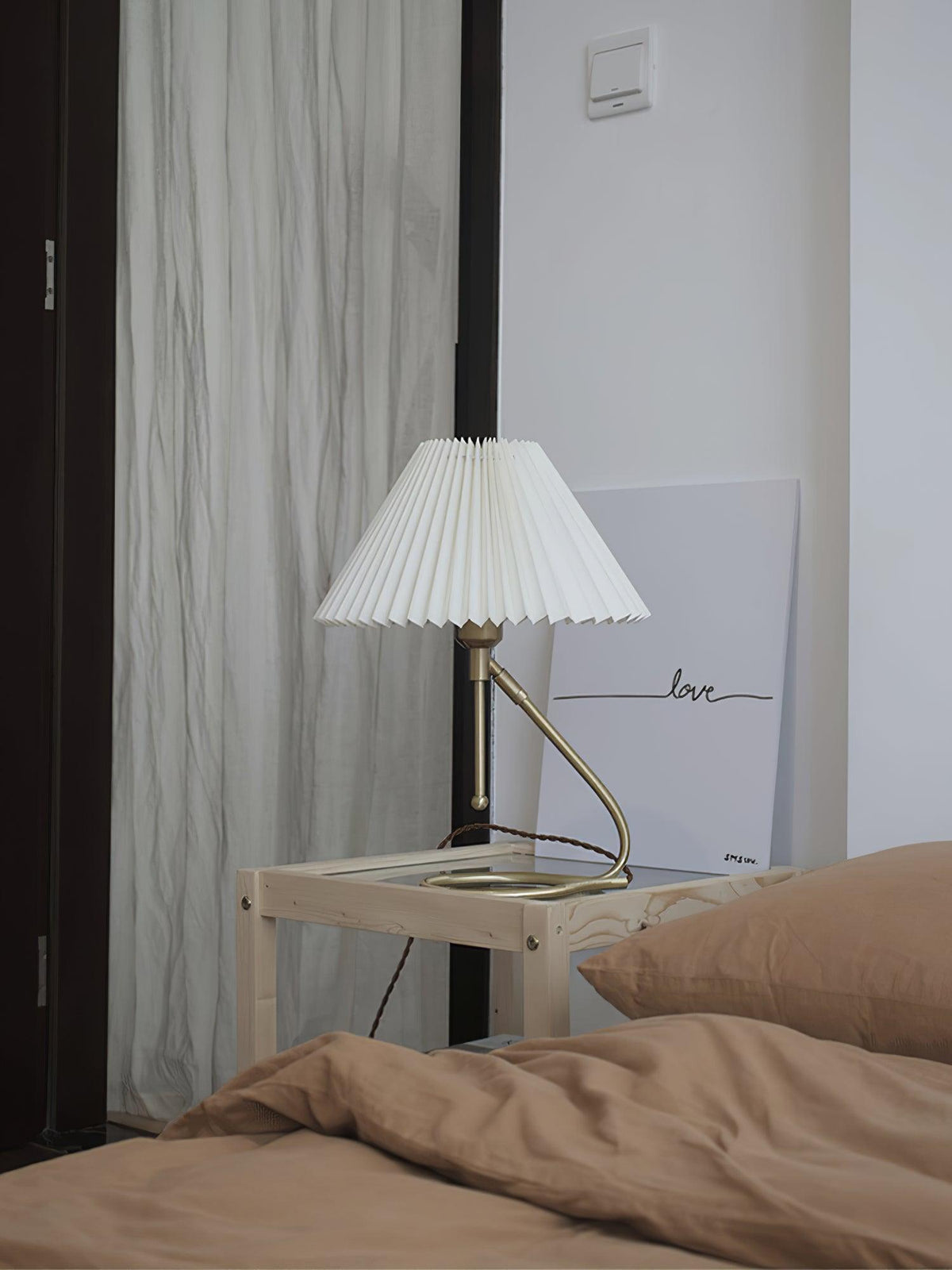 Pleated Table Lamp with Adjustable Brightness