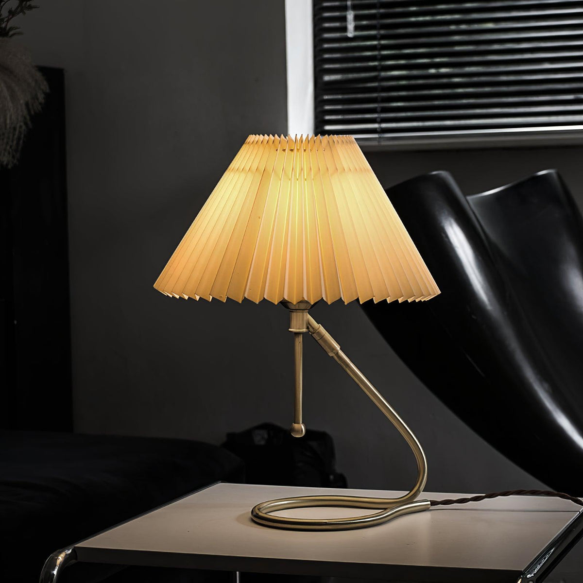 Pleated Table Lamp with Adjustable Brightness — front view