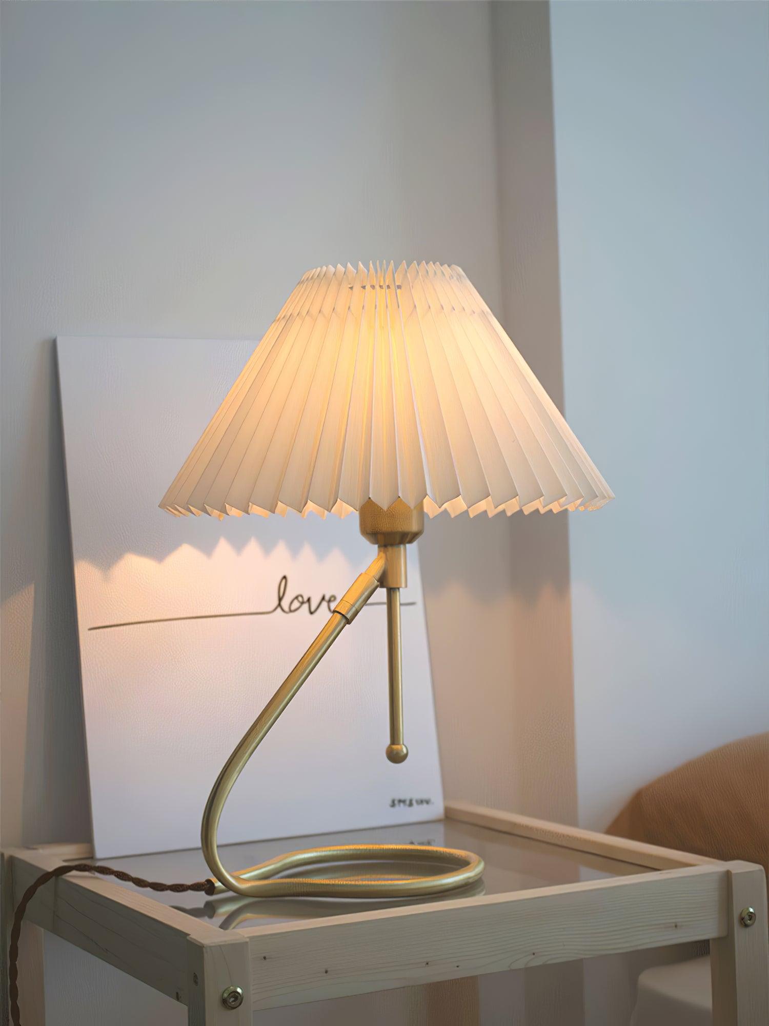 Pleated Table Lamp with Adjustable Brightness — detail view