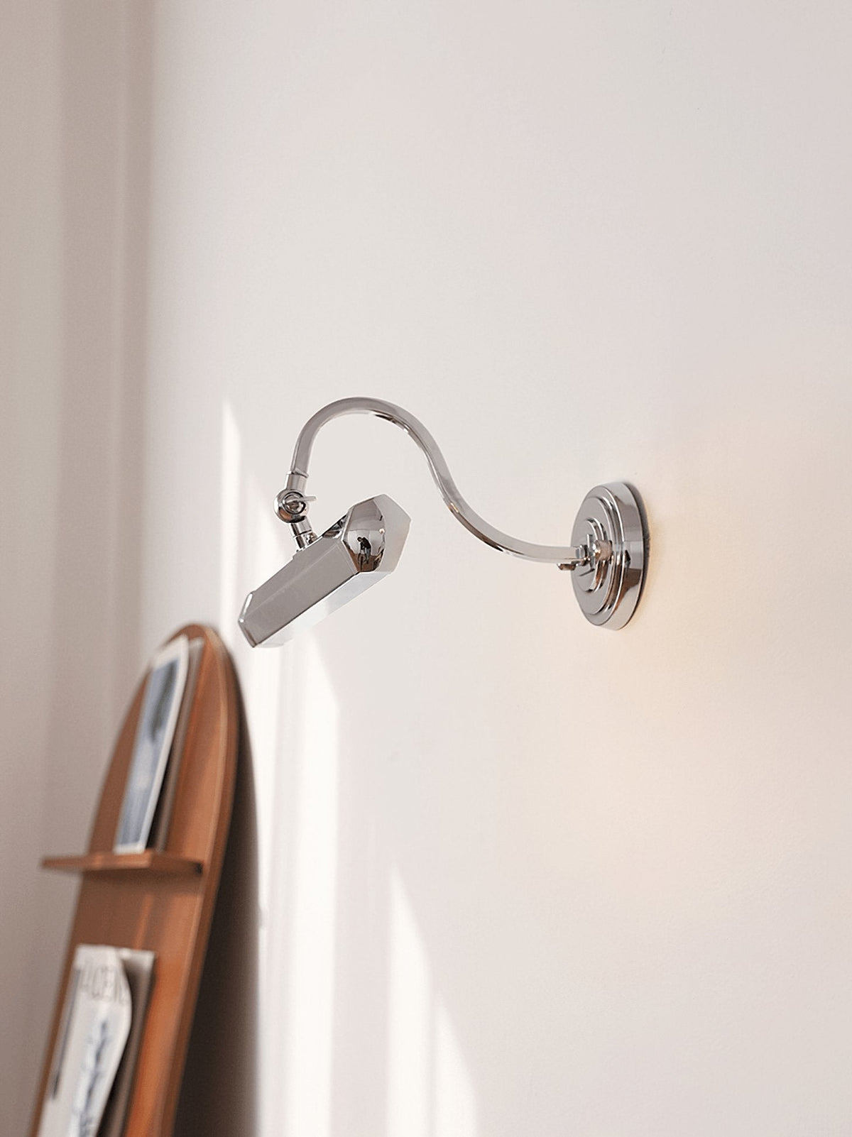 Round Wall Lamp with Dimmable LED