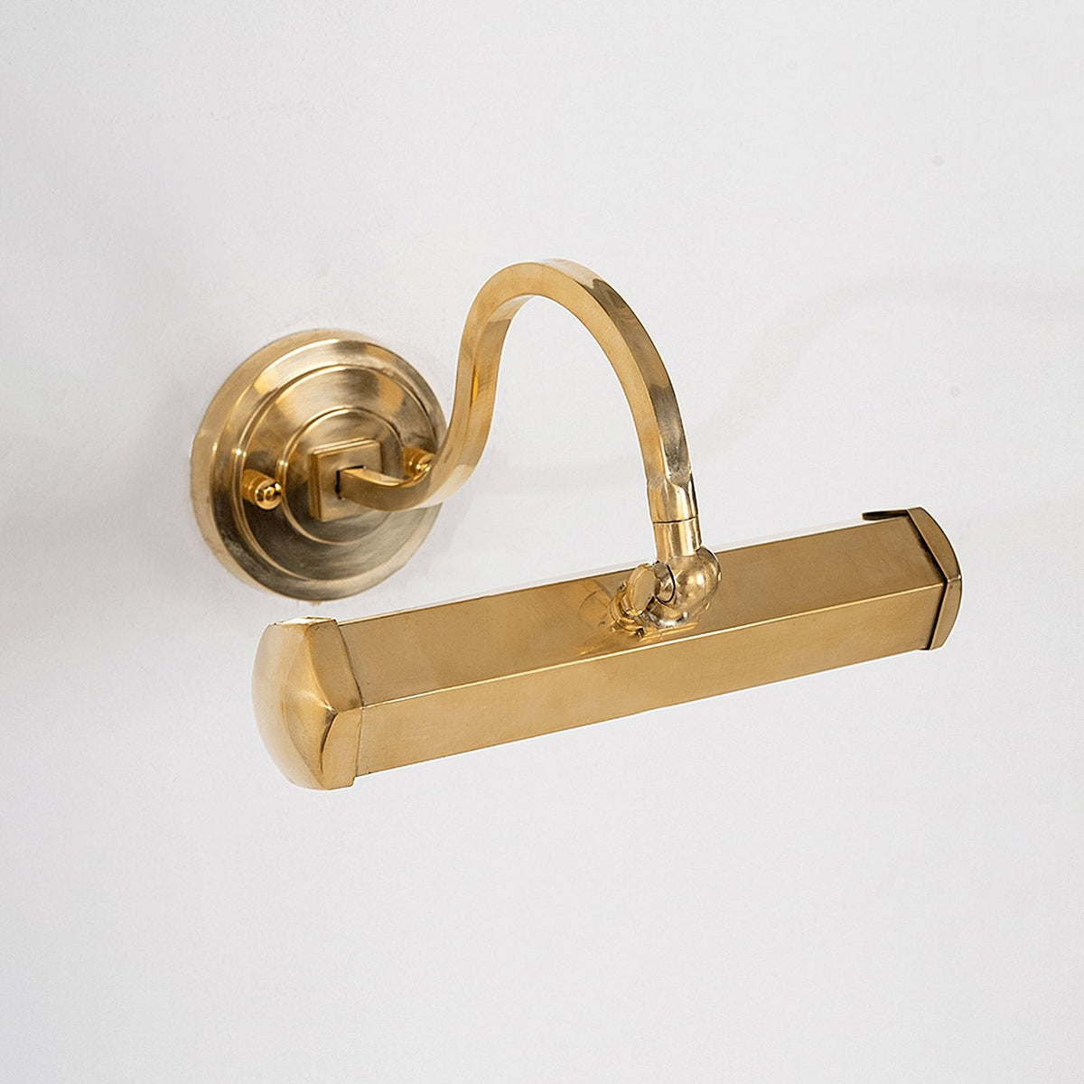 Round Wall Lamp with Dimmable LED