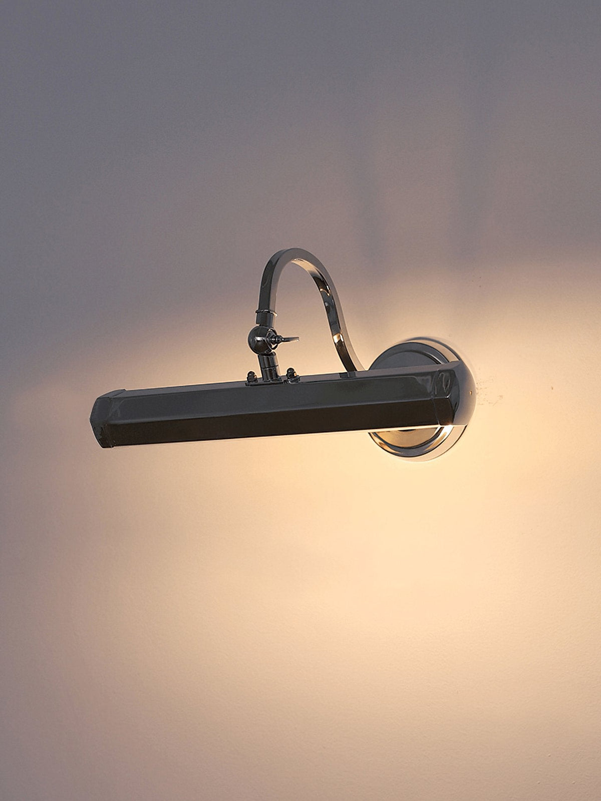 Round Wall Lamp with Dimmable LED