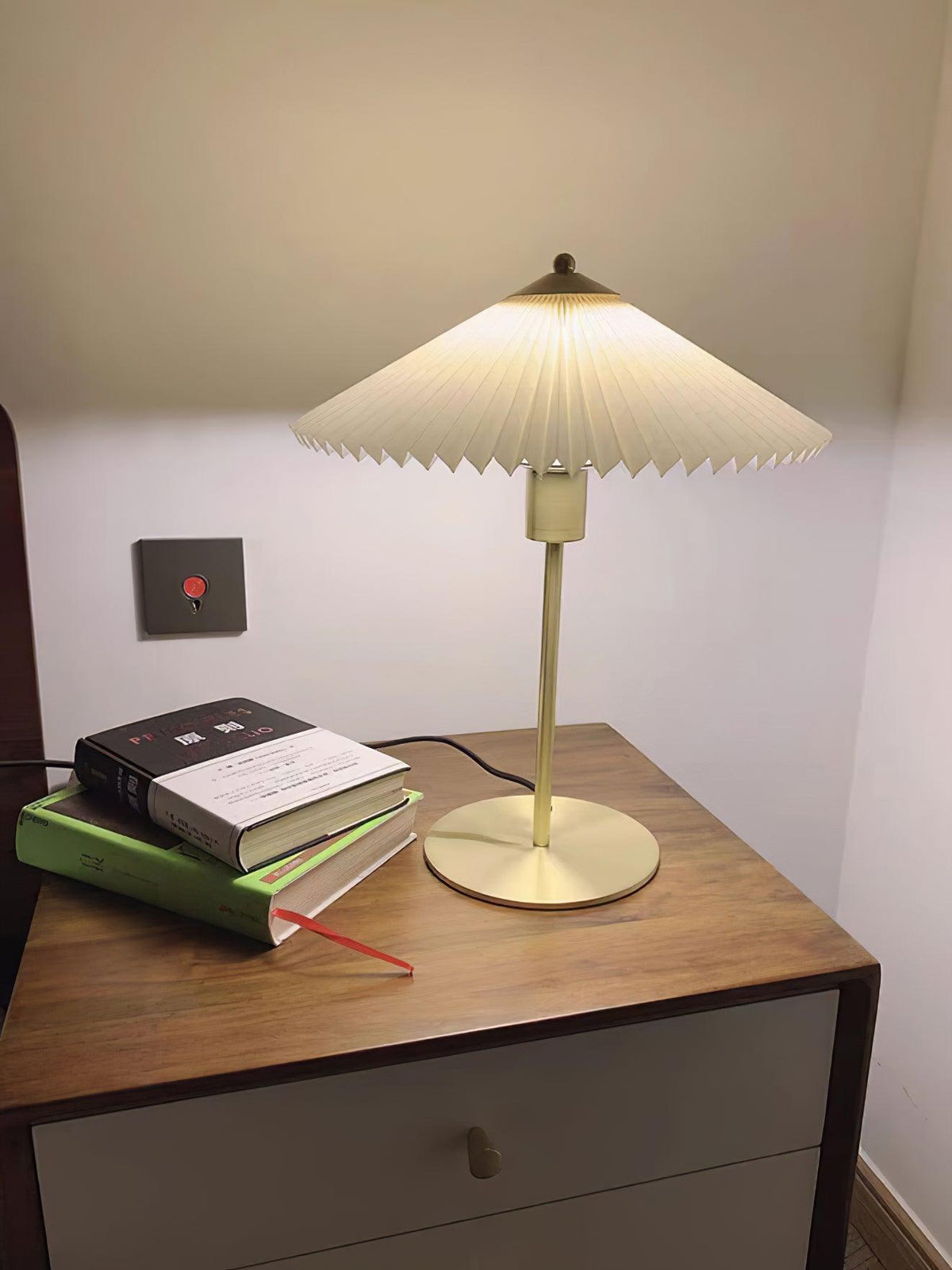 Pleated Table Lamp, Gold Finish