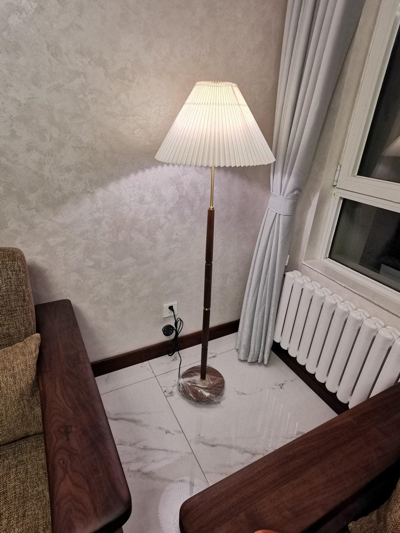 Pleated Floor Lamp with Adjustable Brightness