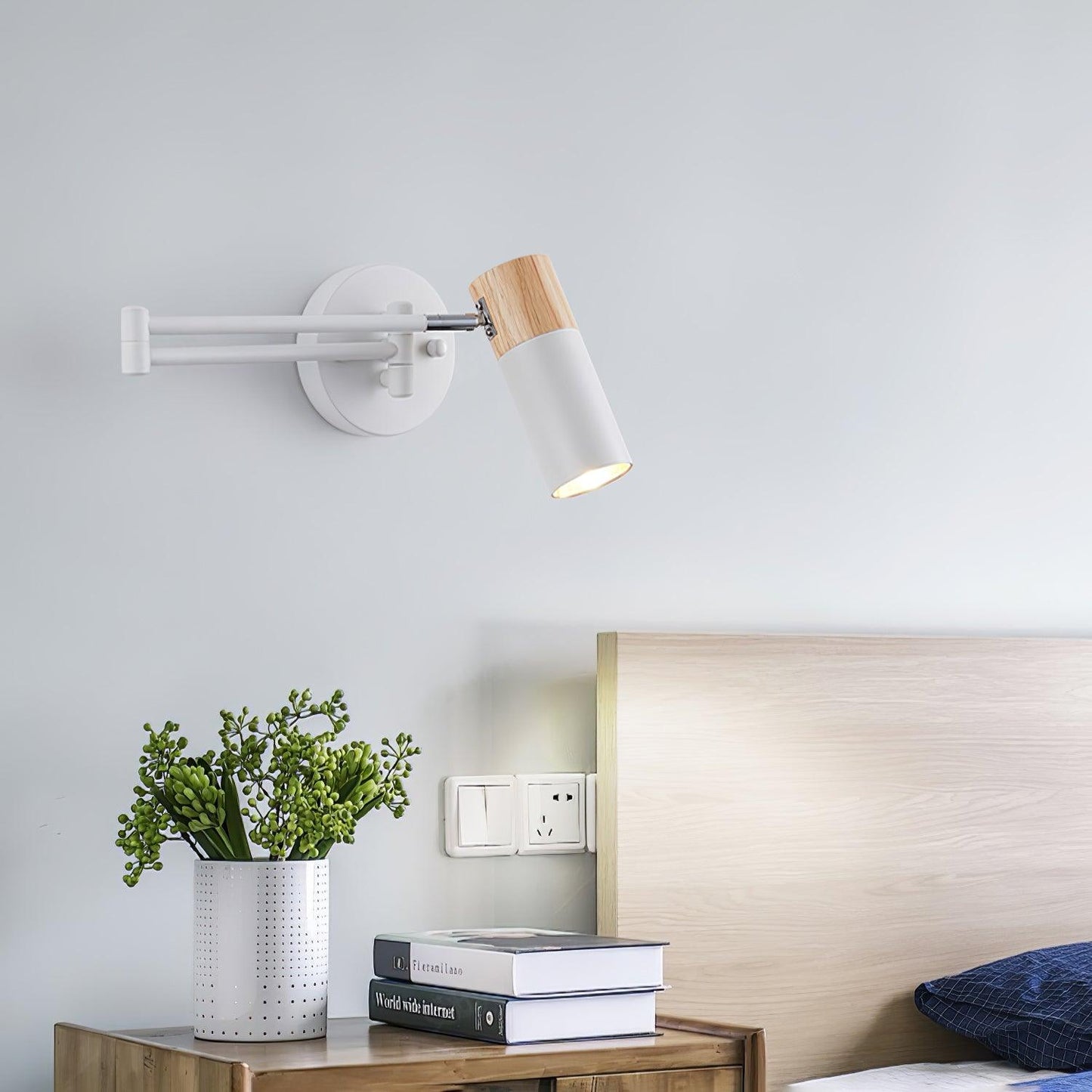 Ridge Arm Wall Lamp with Adjustable Angle