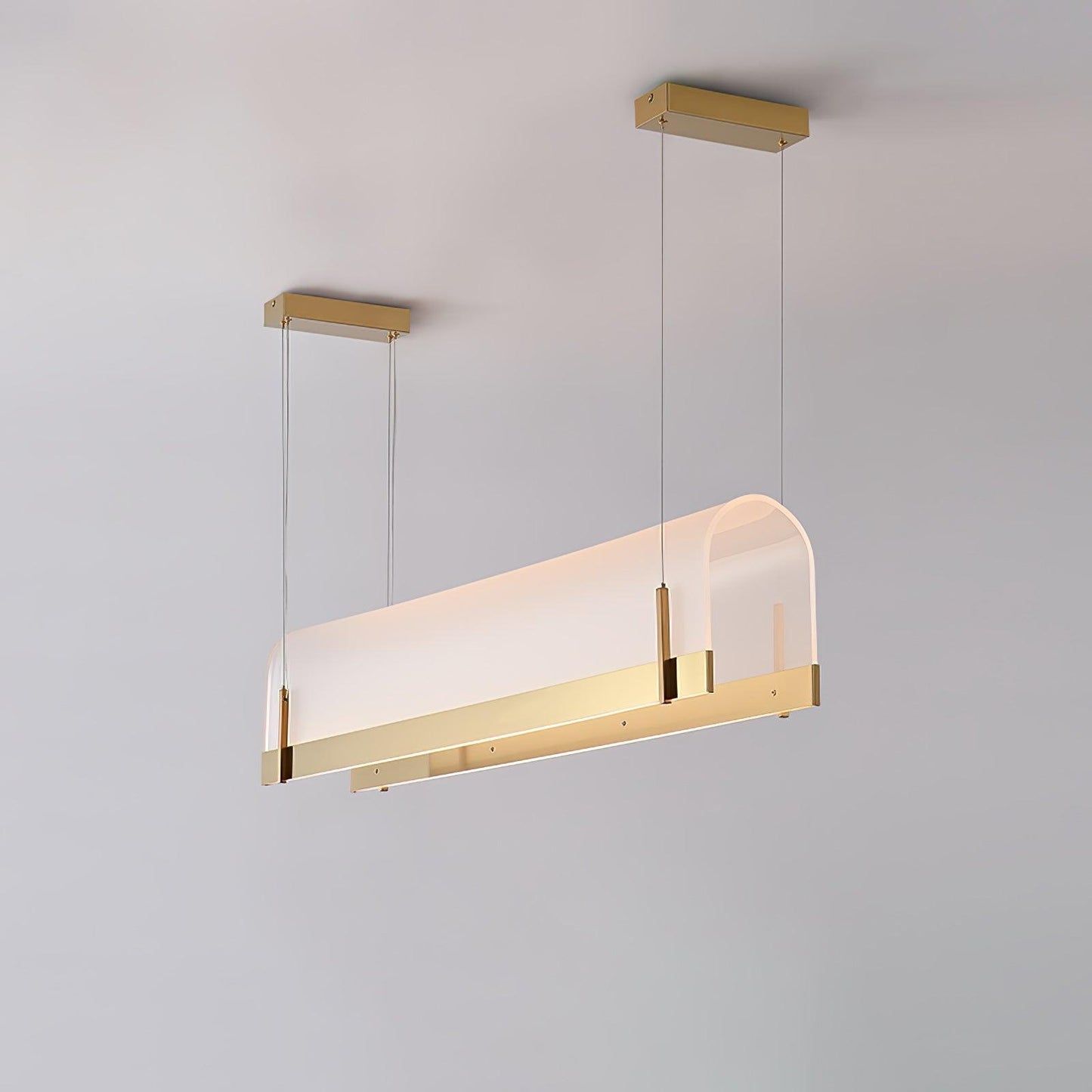 Round Arched Chandelier with Metal Frame