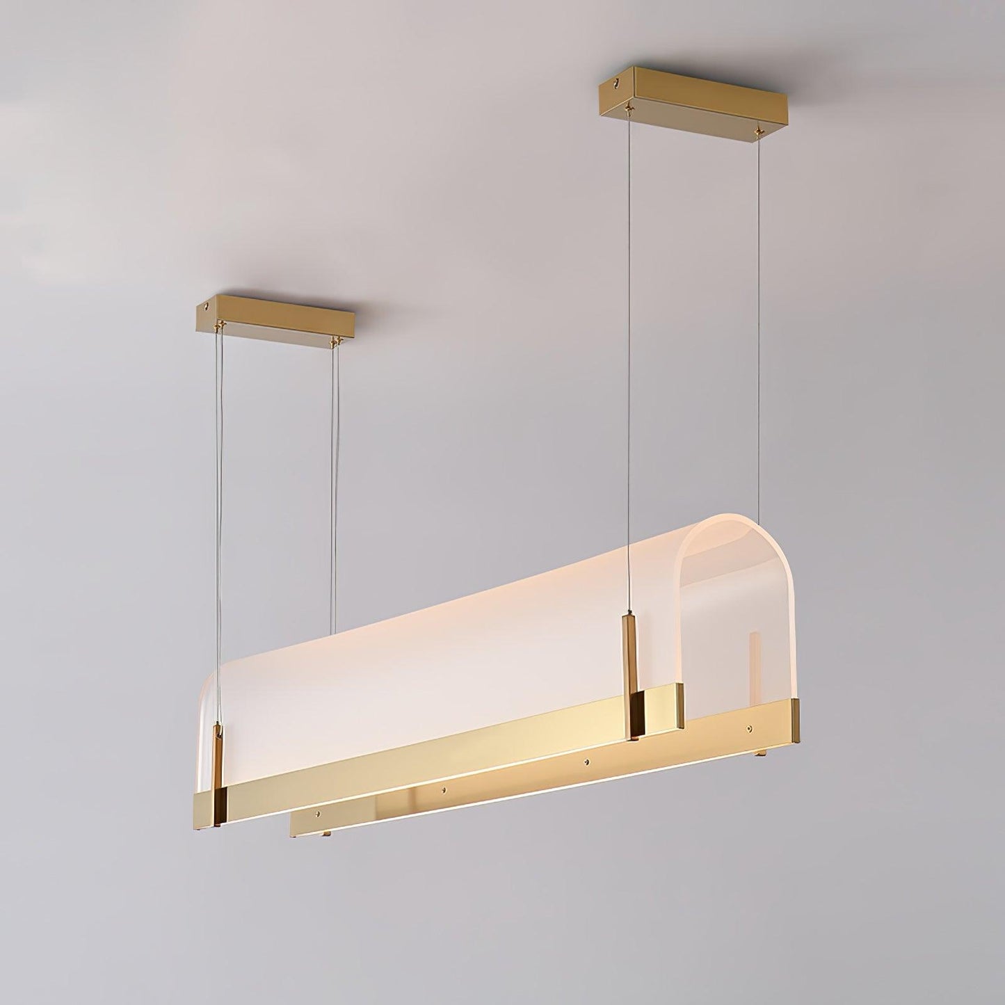 Round Arched Chandelier with Metal Frame