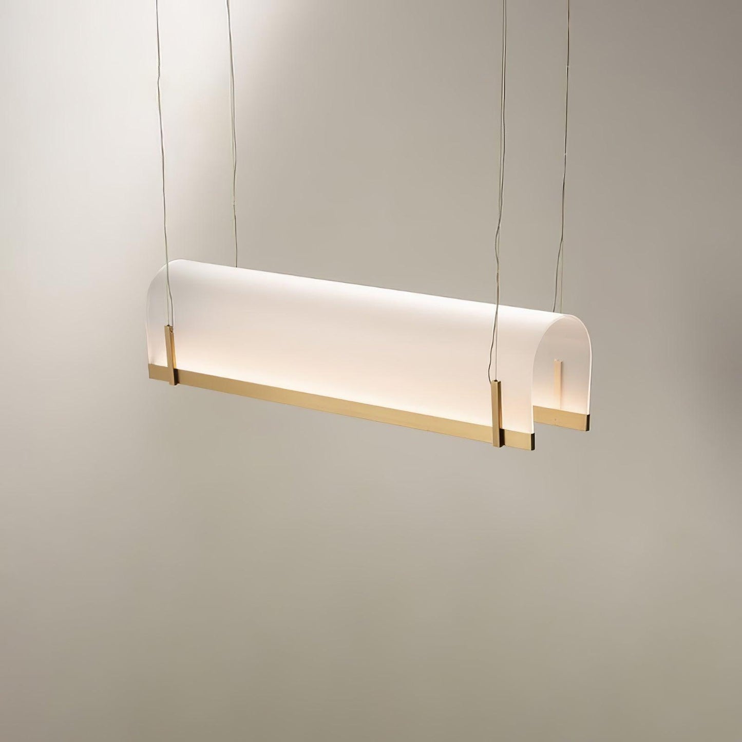 Round Arched Chandelier with Metal Frame