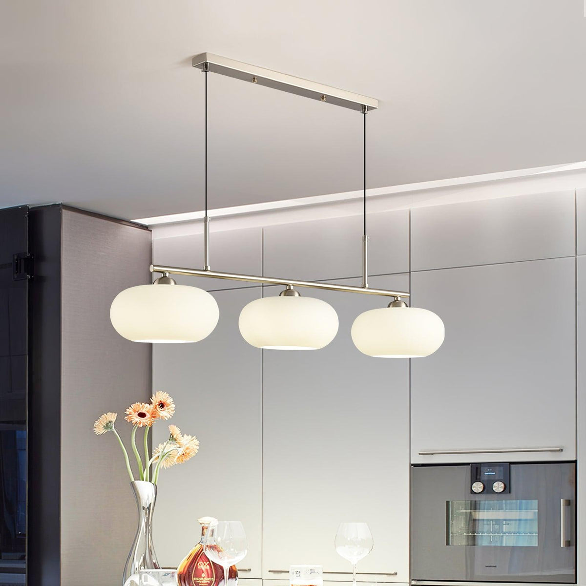 Sculptural Pendant Light with Adjustable Brightness — detail view