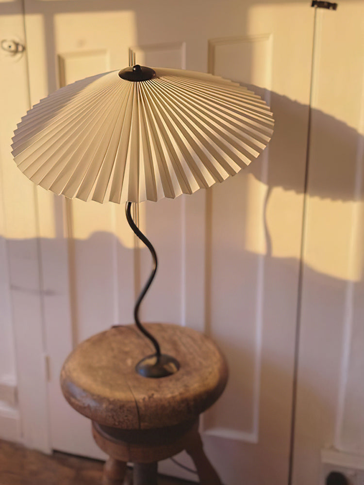 Squiggle Table Lamp with USB Charging
