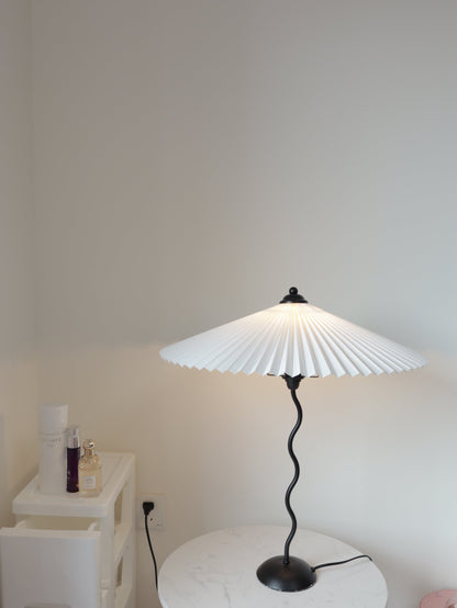 Squiggle Table Lamp with USB Charging