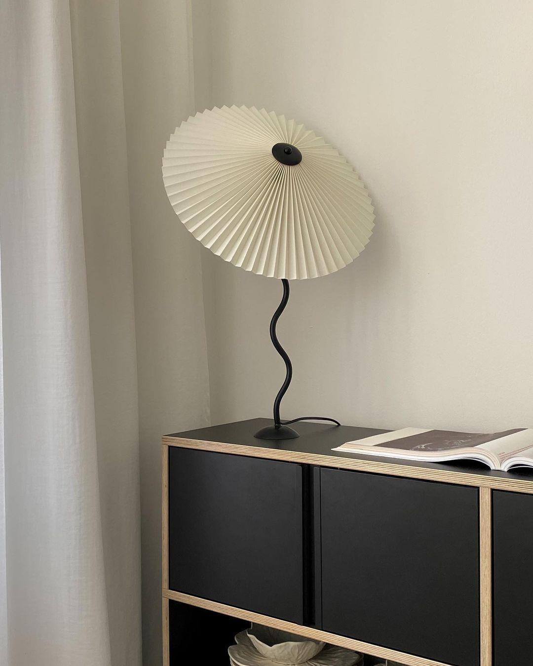 Squiggle Table Lamp with USB Charging