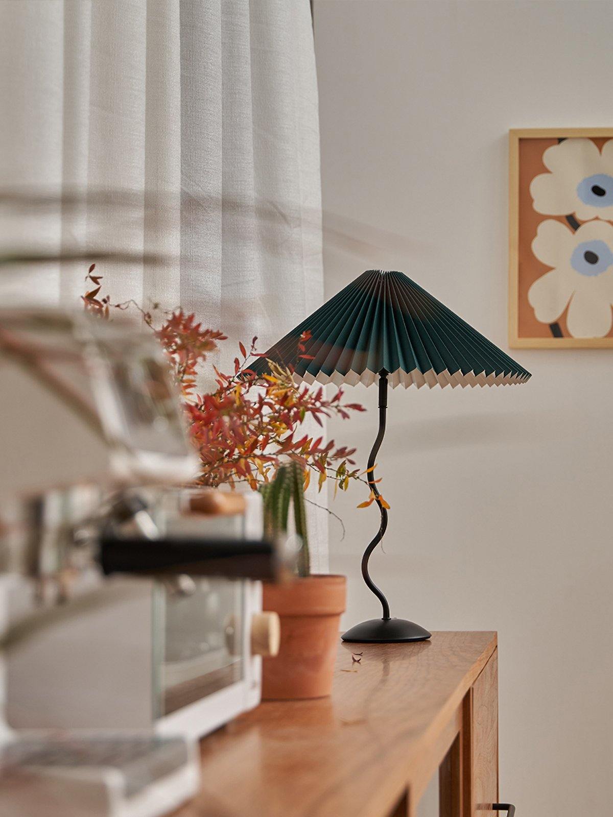 Squiggle Table Lamp with USB Charging