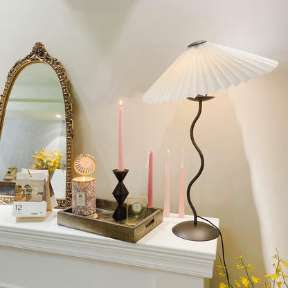 Squiggle Table Lamp with USB Charging