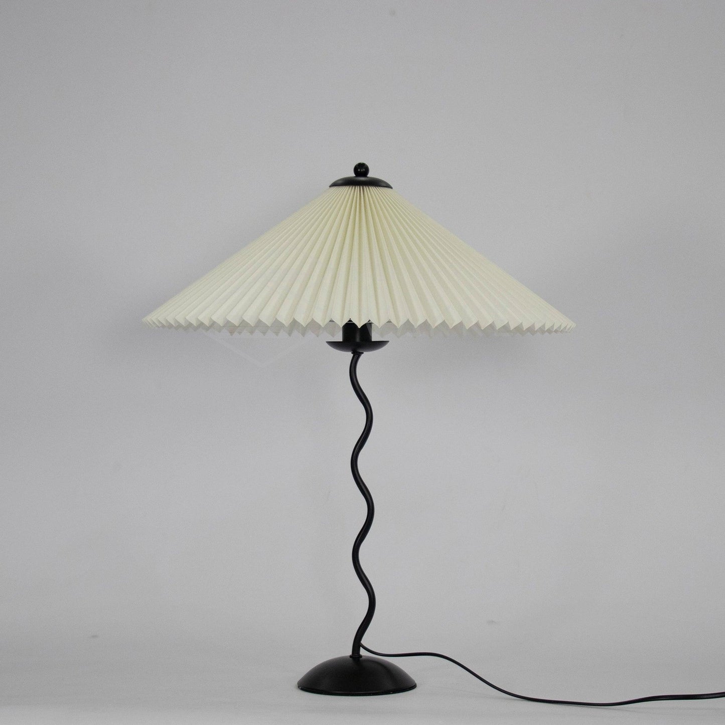 Squiggle Table Lamp with USB Charging