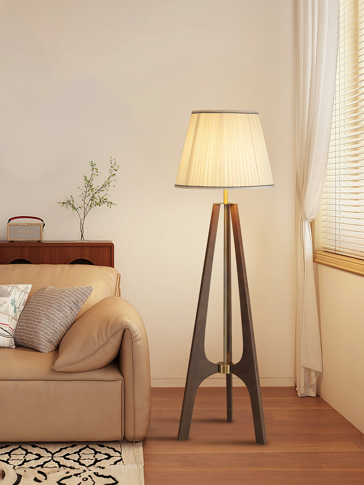 Tripod Floor Lamp, Soft Warm Light