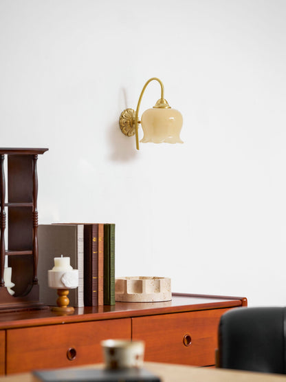 Flower Wall Lamp with Adjustable Brightness