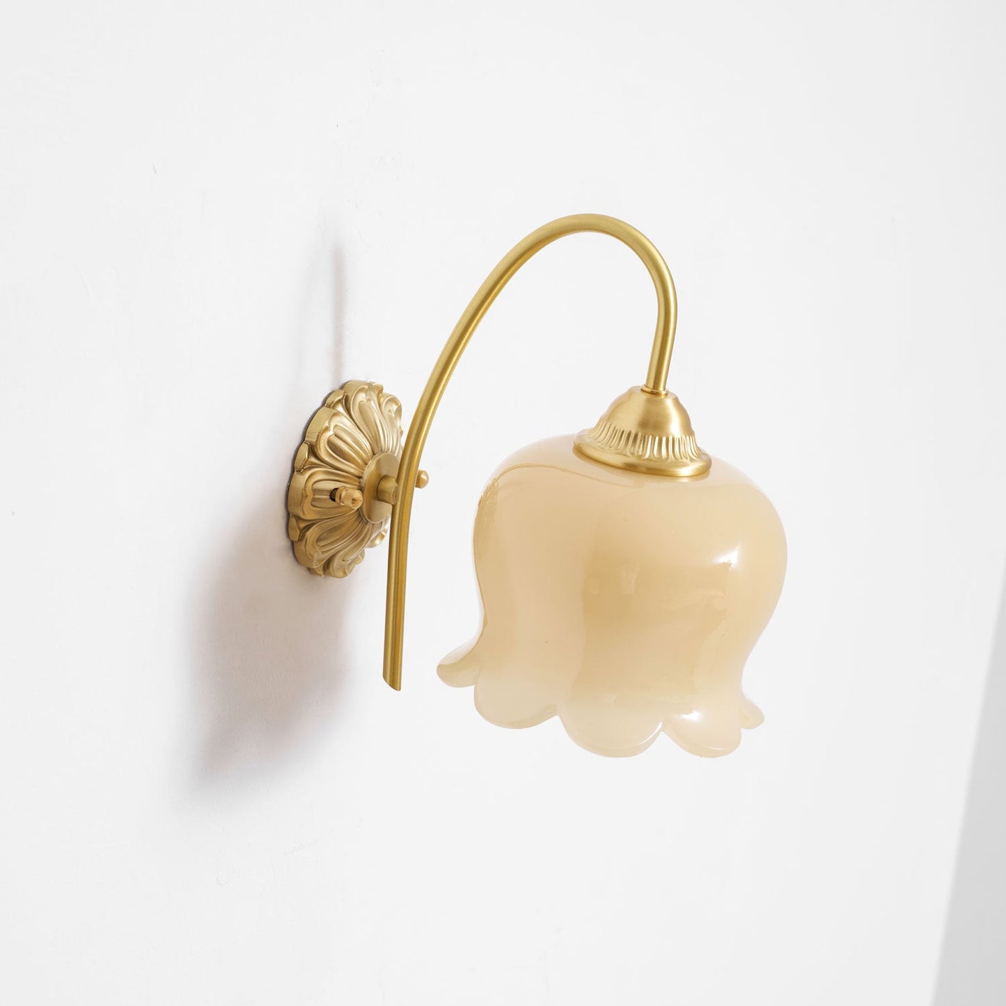 Flower Wall Lamp with Adjustable Brightness