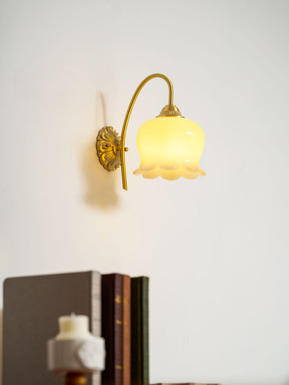 Flower Wall Lamp with Adjustable Brightness