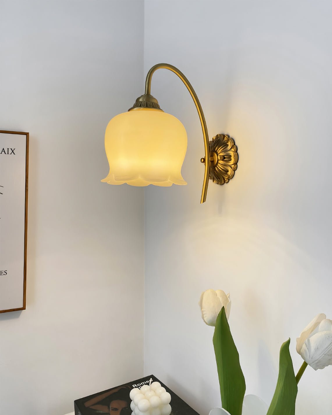 Flower Wall Lamp with Adjustable Brightness