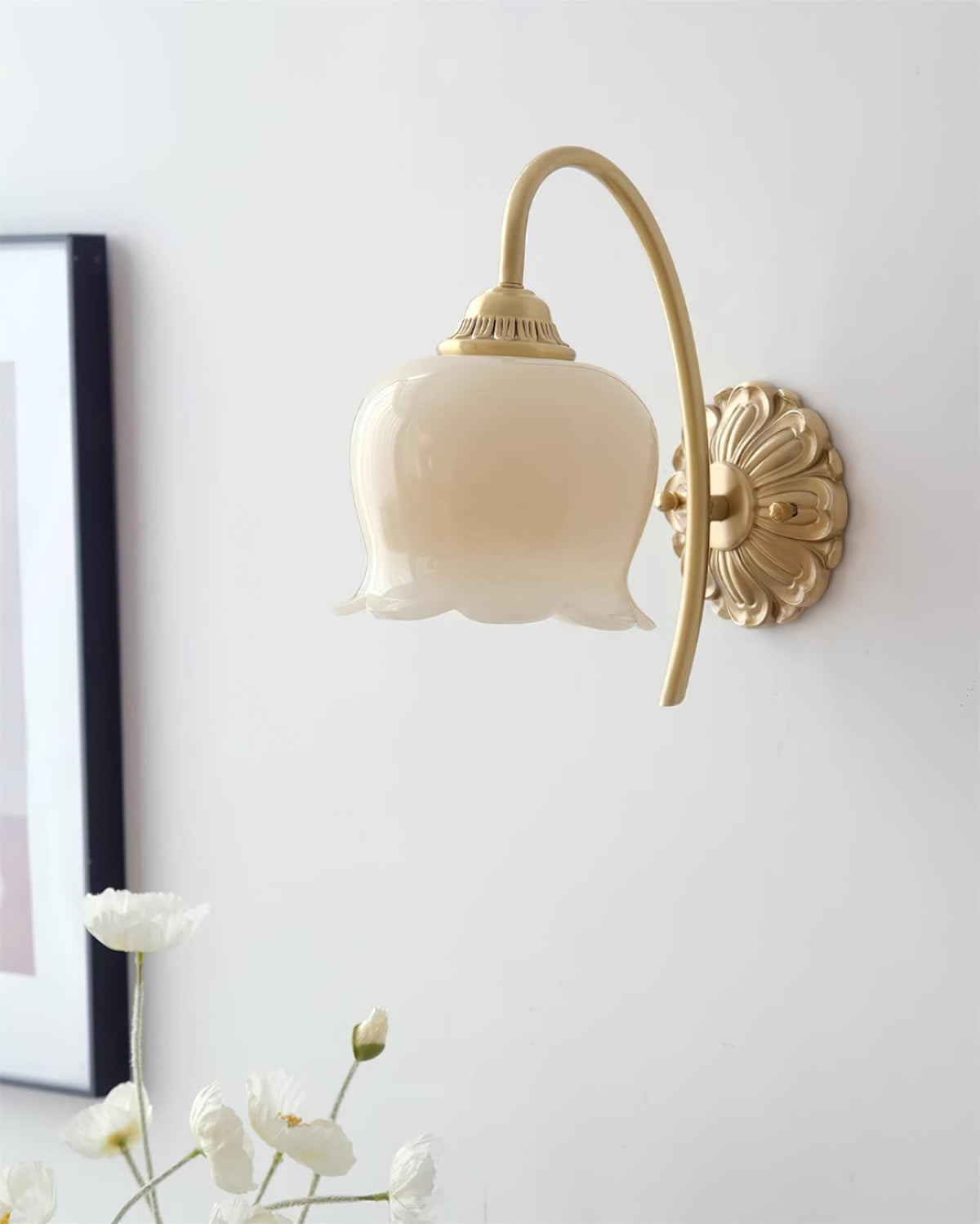 Flower Wall Lamp with Adjustable Brightness