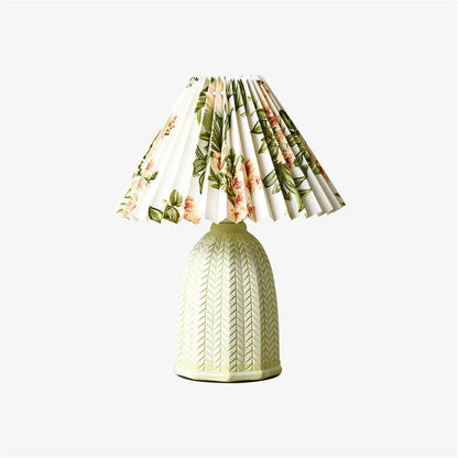 Vintage Pleated Table Lamp with Soft Lighting