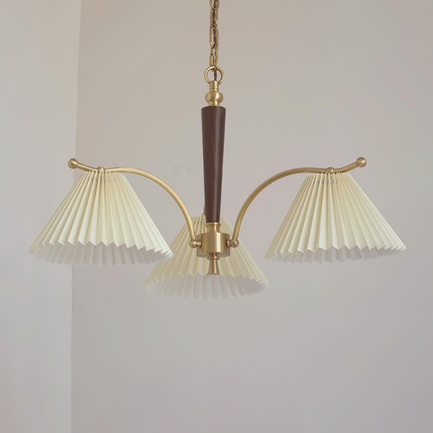 Wrinkled Chandelier with Adjustable Height